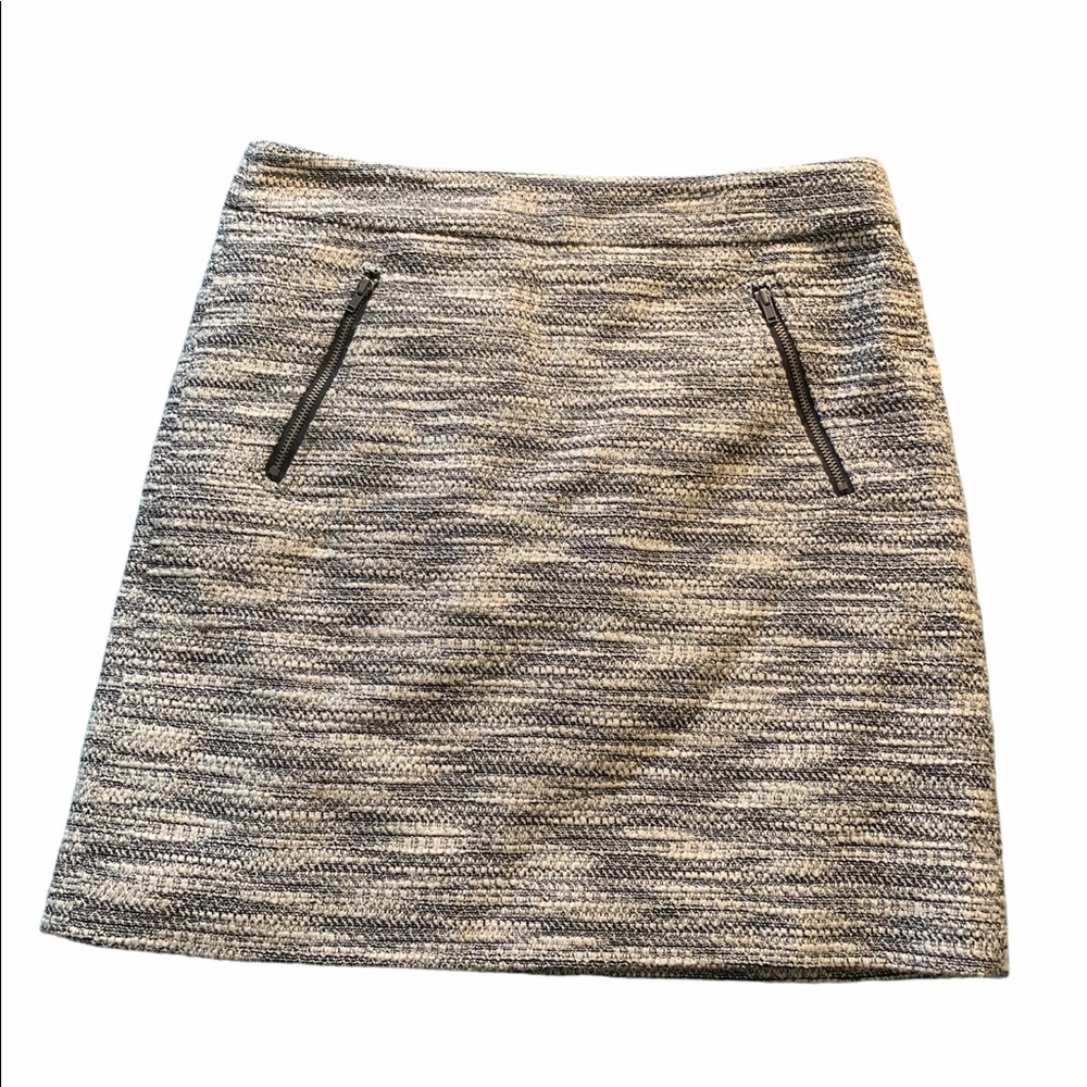 Loft skirt